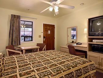 Days Inn Merced Gateway To Yosemite Buitenkant foto